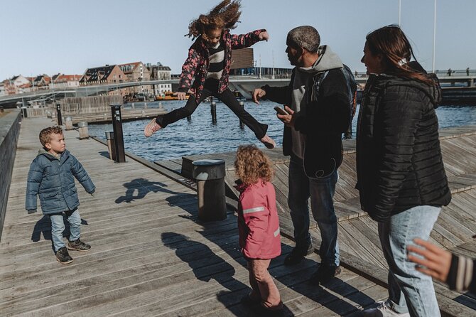 Self-guided Treasure Hunt Tour in Copenhagen - Build a Spaceship - Asiatisk Plads and Christiansborg Palace