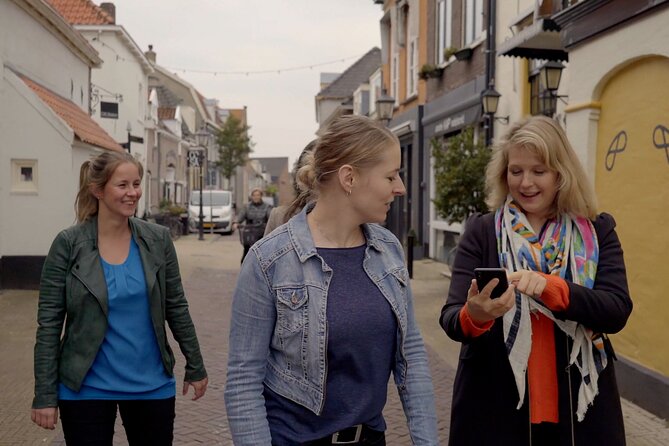 Selfguided Escape Tour Amersfoort. Find the secret exit and win! - Who should book this Amersfoort escape tour?