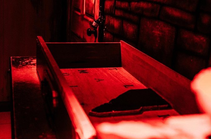 Serial Killer Escape Room in Charleston - Why the private format helps
