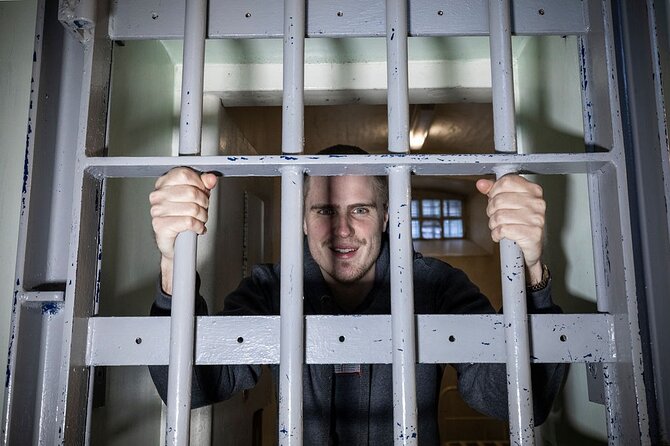 Shrewsbury Prison Escape Room - The Hole - A serious booking warning