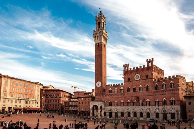 Siena Scavenger Hunt and Highlights Self Guided Audio Tour - Price, pace, and practical value