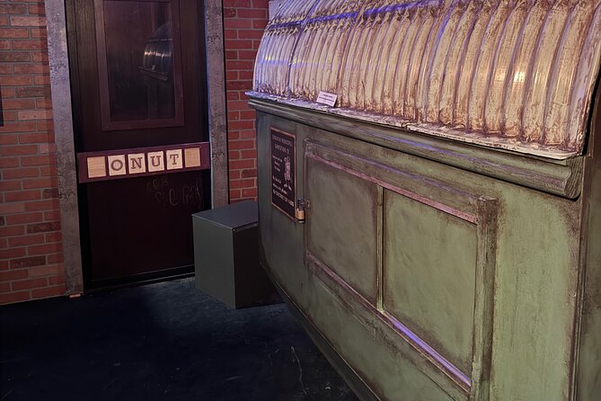 Society Zero Pawn Shop Escape Room at Extreme Escape San Antonio - Value for families, birthdays, and first-time players