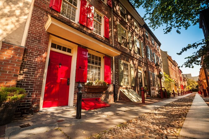 Solve the Case: Self-Guided Mystery Puzzle Walk in Philadelphia - Elfreth’s Alley and the oldest residential story on the route