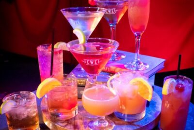 Speakeasy Murder Mystery Dinner Show in Orlando