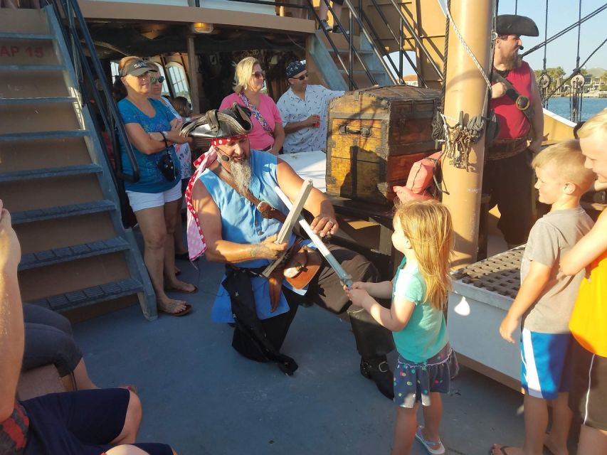 St. Augustine: Treasure Hunt Cruise with Onboard Show - Why the Black Raven works well for young children