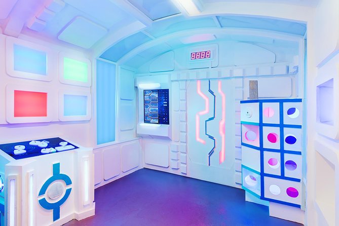 Star Element Escape Game in Prague - A science-fiction mission in Prague’s Vinohrady district