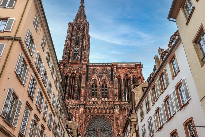 Strasbourg Scavenger Hunt and City Highlights Walking Tour - Finding your way through Petite France
