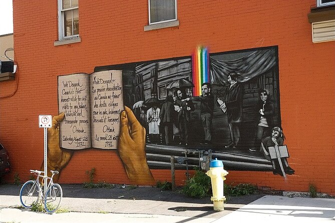 Street Art Exploration Game and Self-Guided Tour in Ottawa - The first clues near Avenue Laurier
