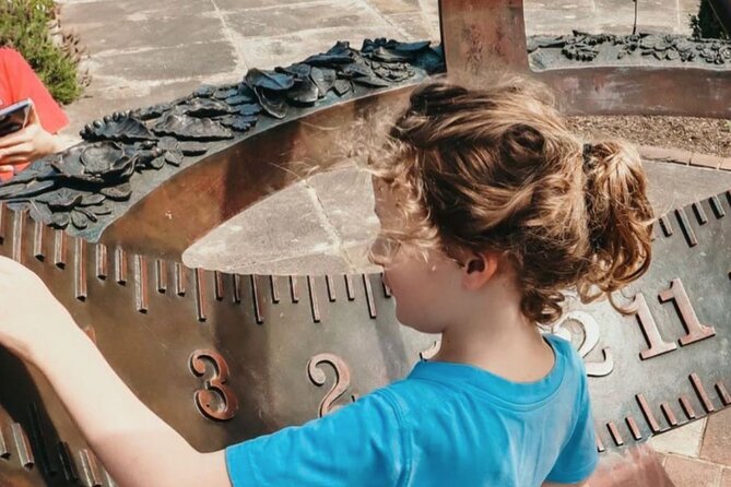 Sydney - The Mad Botanist Scavenger Hunt For Kids & Families. - Starting point, transport, and practical details