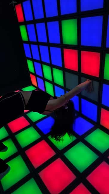 The Floor is Lava in Tirana Escape Room - Getting Ready: Socks, Clothes, and Heat