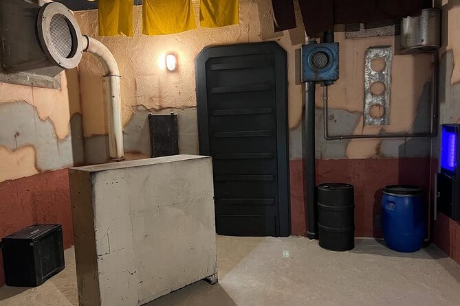 The force to escape - Escape game in Montpellier - Inside the Space-Themed Room