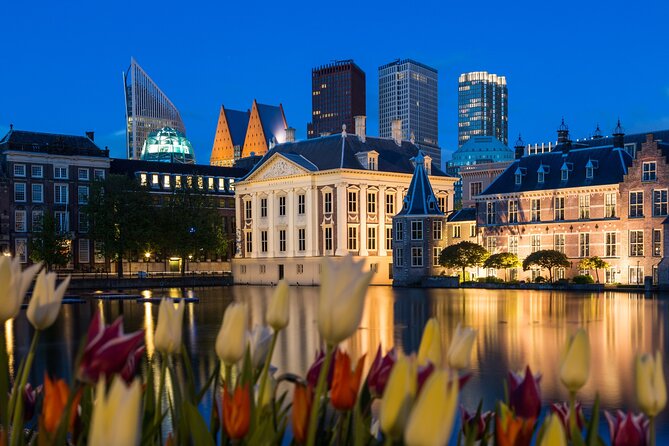The Hague Scavenger Hunt and Highlights Self Guided Audio Tour - Key points at a glance