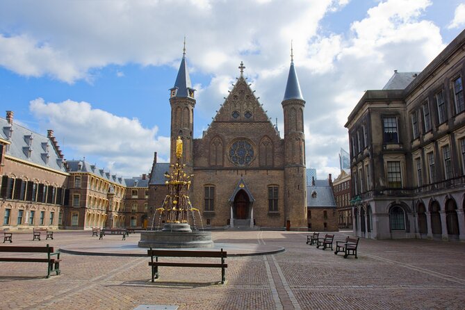 The Hague Scavenger Hunt and Highlights Self Guided Audio Tour - A smart way to meet The Hague