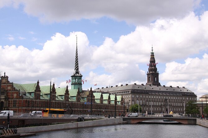 The Murder by Christiansborg Palace: Interactive Mystery Hunt - Christiansborg Palace turns sightseeing into a case