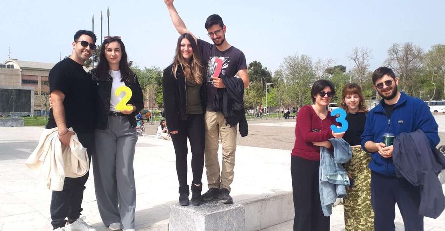 Thessaloniki: Family Treasure Hunt & Tour w Food Stop - The White Tower and Alexander’s statue