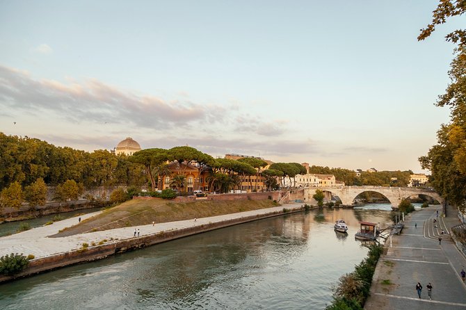 Treasure hunt in Rome, Ghetto and Trastevere - Rome becomes a puzzle from Fontana della Terrina