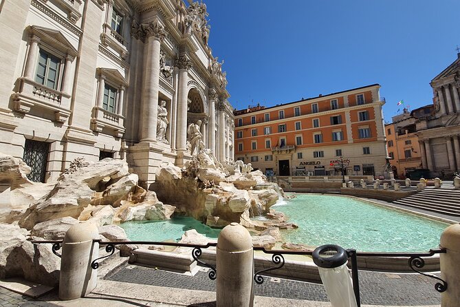Treasures of Rome Scavenger Hunt for Friends Team Building & Company Incentive - The Spanish Steps reward careful looking