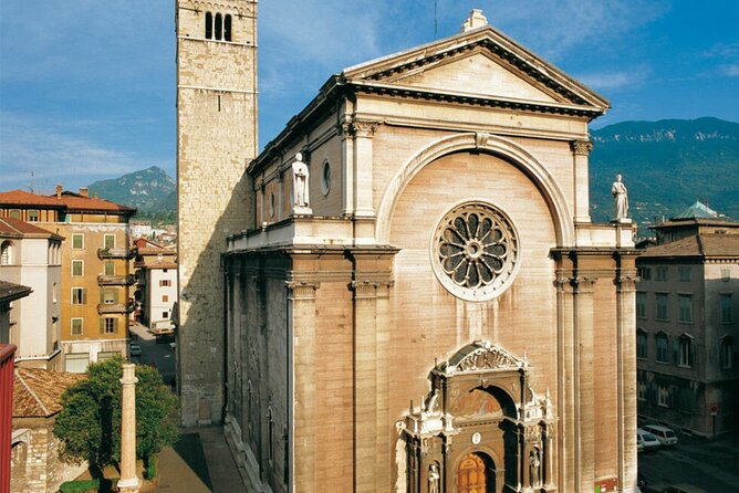 Trento Scavenger Hunt and Sights Self-Guided Tour - Who should book this experience