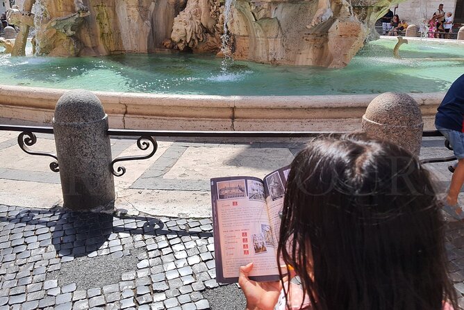 Trevi Pantheon and Spanish Steps Treasure Hunt for Kids & Families in Rome - Starting at the Column of the Immaculate Conception