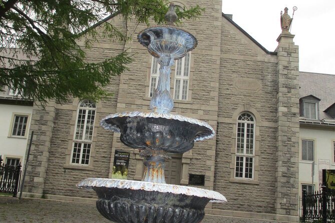 Trois-Rivières Self-Guided Walking Tour and Scavenger Hunt - The great fire, the river bluff, and Parc Portuaire