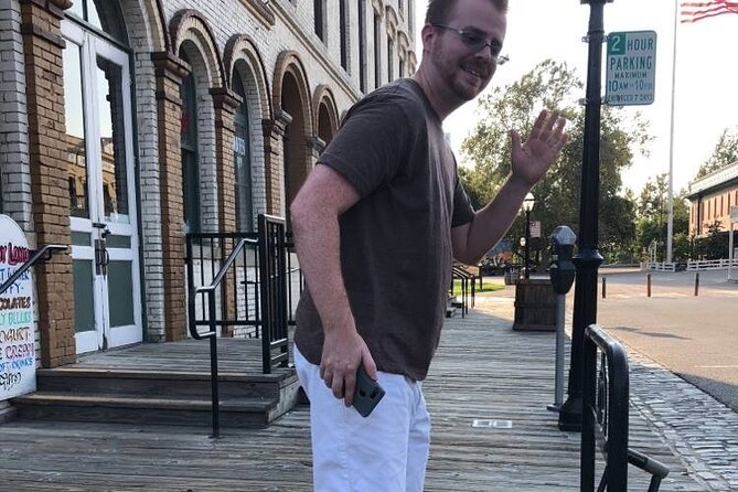 Unique Scavenger Hunt Experience in Santa Fe by Crazy Dash - How the app-based hunt works