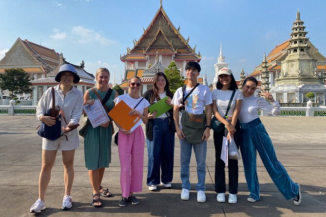 Unseen Bangkok Tour with Detective Game - The Lady of Kudichin - Following clues through the Kudichin community