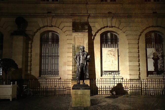 Urban Escape Game: In search of Goya's skull - A private two-hour activity for puzzle fans