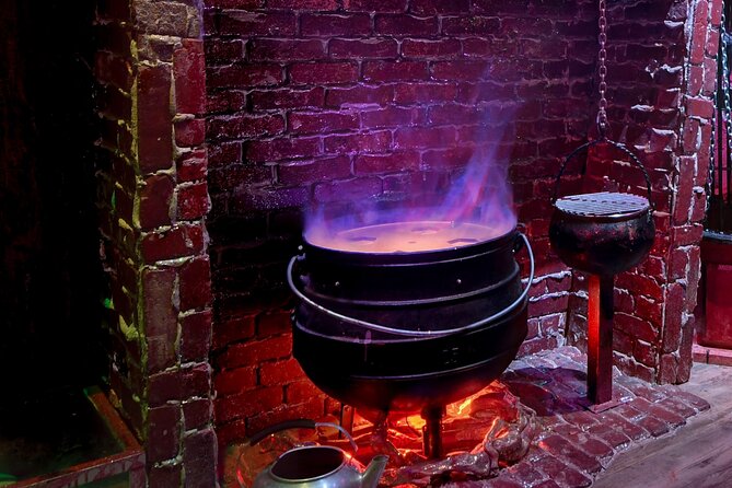 Witch House Escape Room in Las Vegas - Key points to know before entering