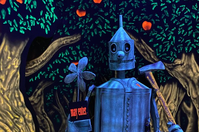 Wizard of Oz Escape Room in Myrtle Beach - The group-size question you should settle first