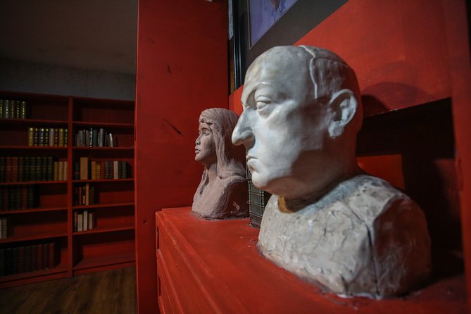 Xcape Room Bcn: Corpse Gallery Escape Room Barcelona - Is $29.09 a fair price?