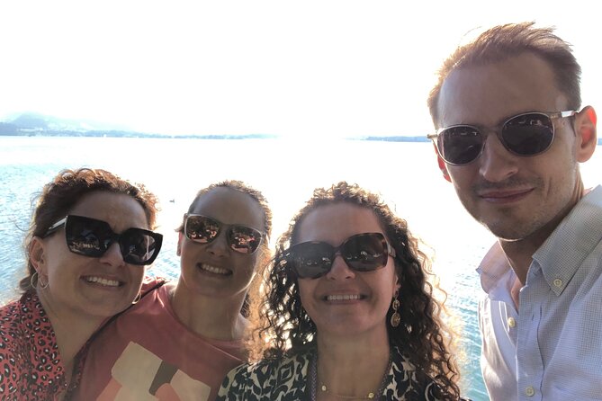 Zug Scavenger Hunt and Sights Self-Guided Tour - Questions that make you stop and look